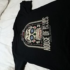 House of Blues skull graphic tshirt